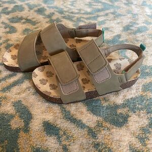 wonder nation Toddler Sandals with Hook-and-Loop Straps